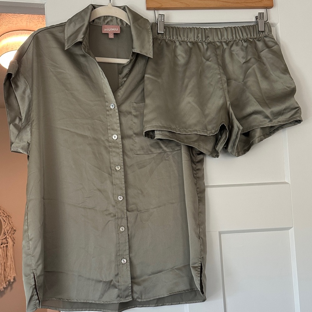 Show Me Your MuMu Satin Pajama Set in Olive